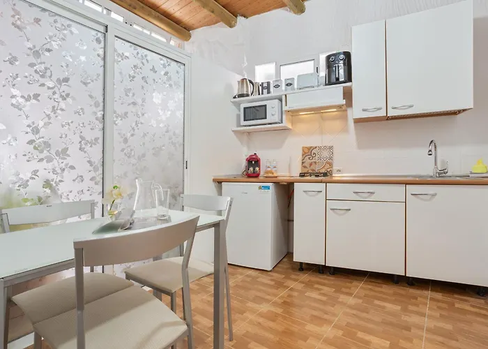 Habitacion-estudio Tejina de Isora